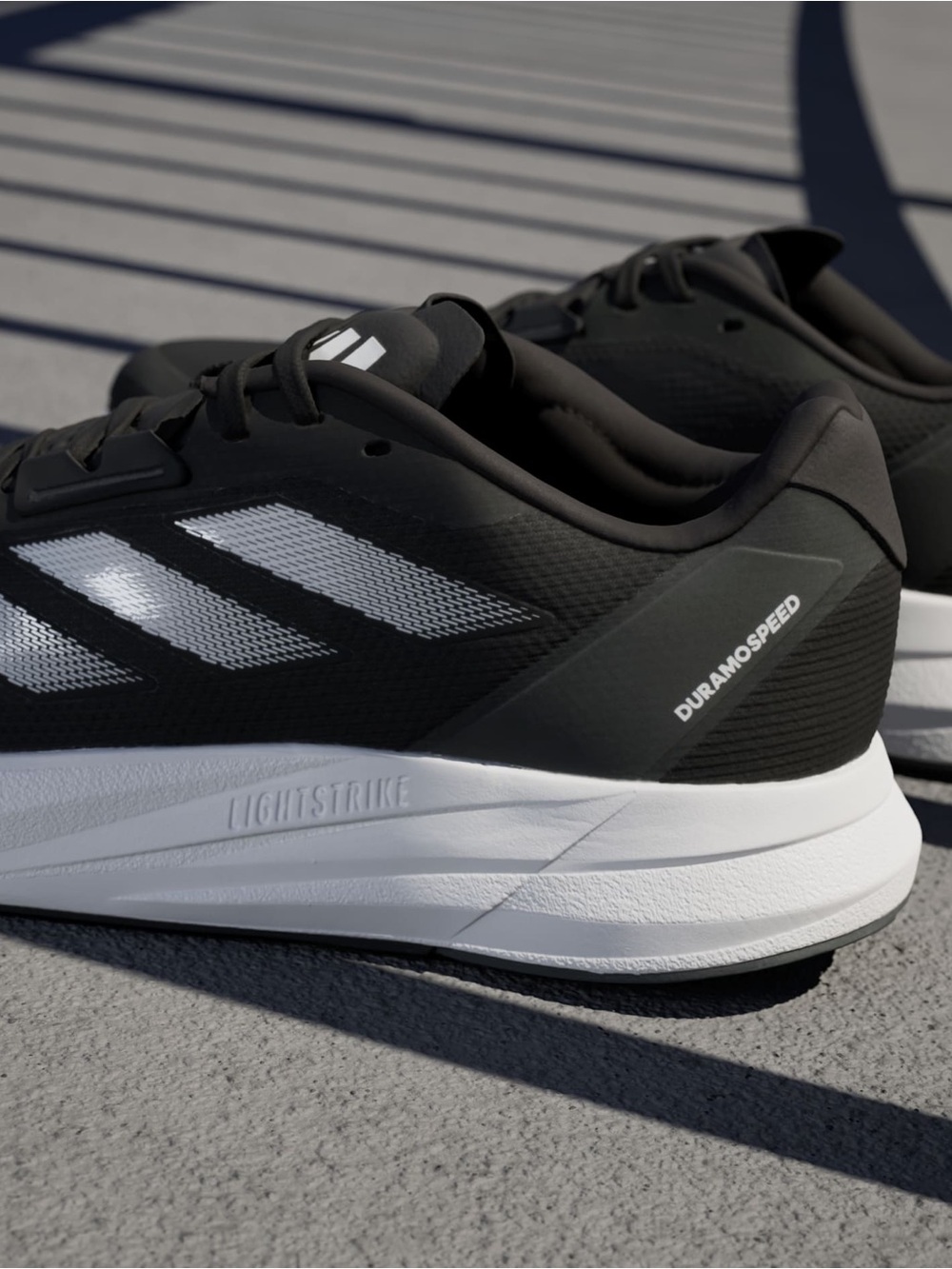BRAND NEW women adidas duramo speed shoes size US 8